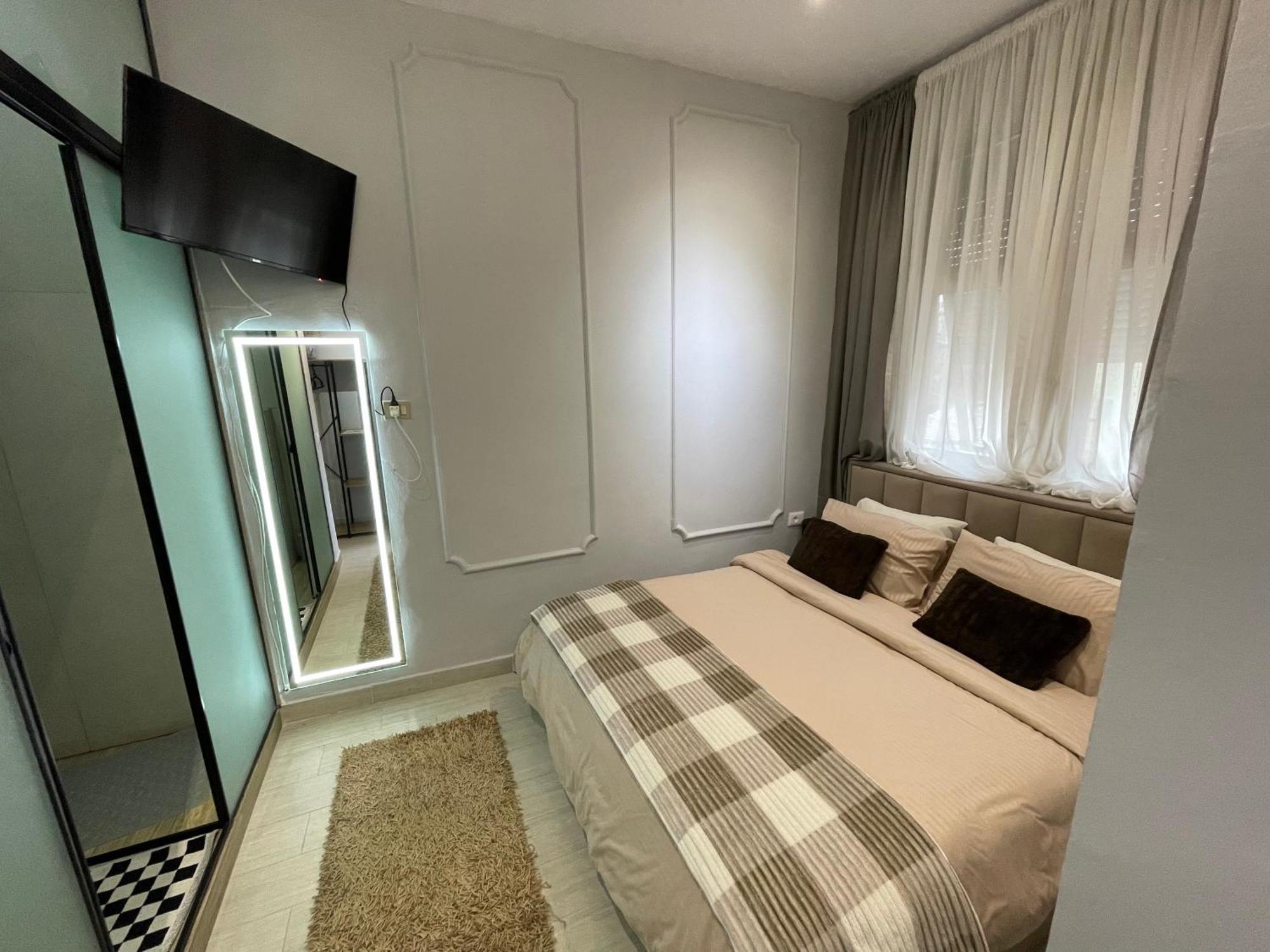 Blloku Tirana Studio Ngoại thất bức ảnh